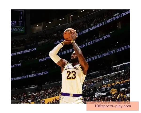 詹姆斯透露若灰熊拿到状元签可能直接拒绝报到 詹姆斯透露若灰熊拿到状元签可能直接拒绝报到