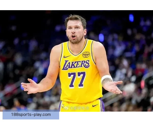 东契奇与扎威肢体冲突第16次技犯遭遇自动禁赛一场